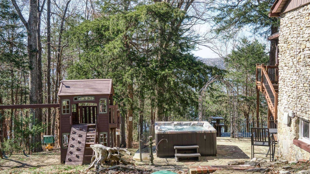 Photo of Outdoor in Silver Point