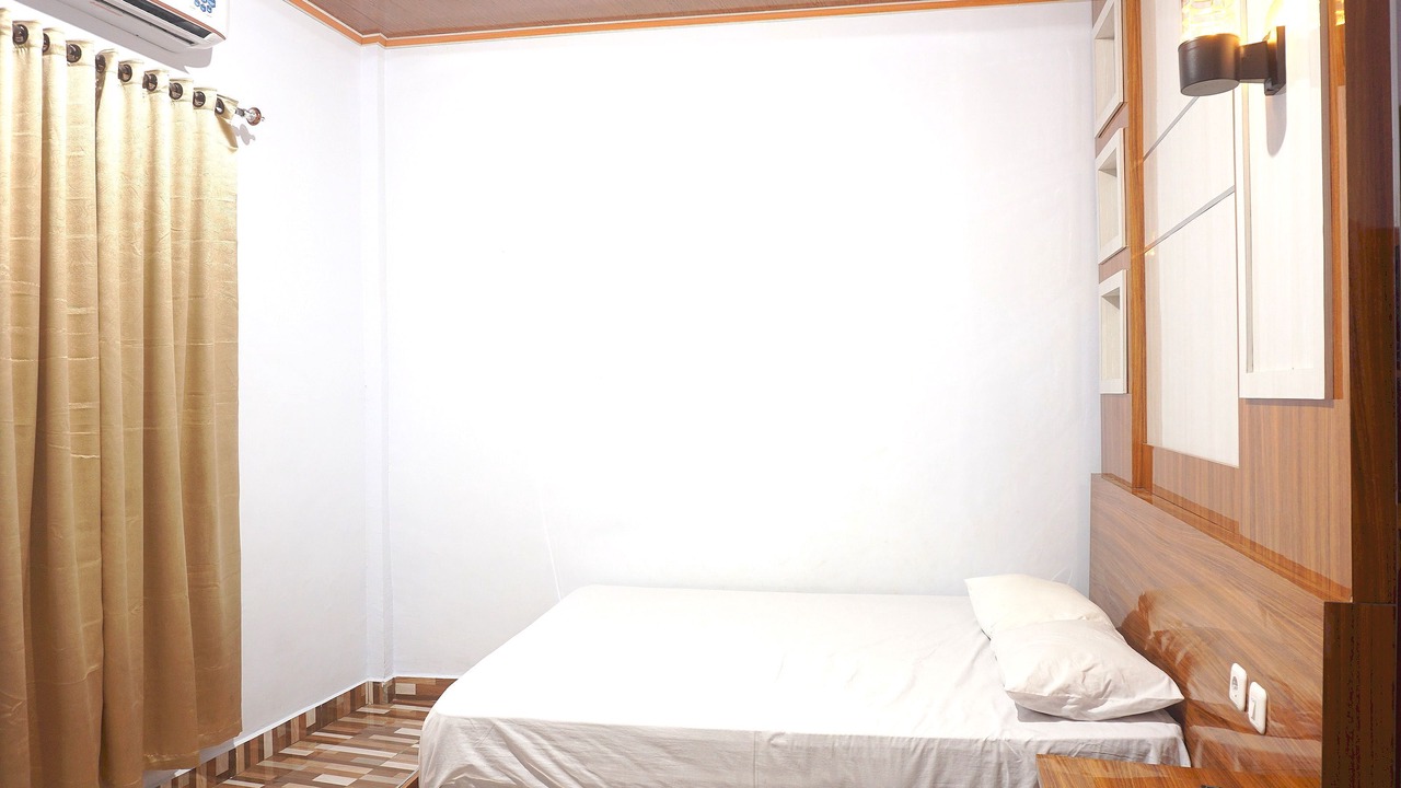 Photo of Bedroom in Makassar
