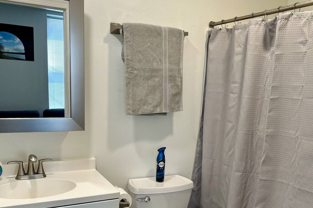 Photo of Bathroom in Manayunk