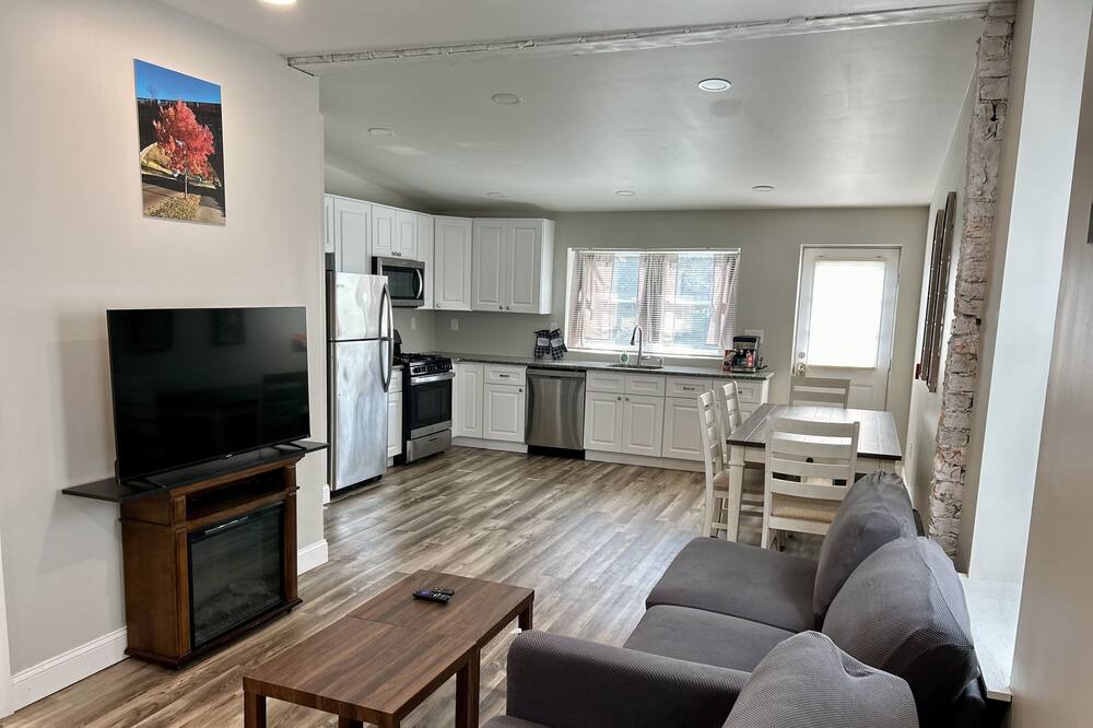 Photo of Livingroom in Manayunk