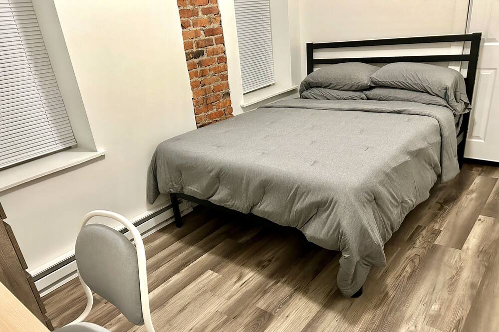 Photo of Bedroom in Manayunk