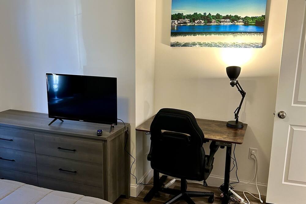 Photo of Bedroom in Manayunk