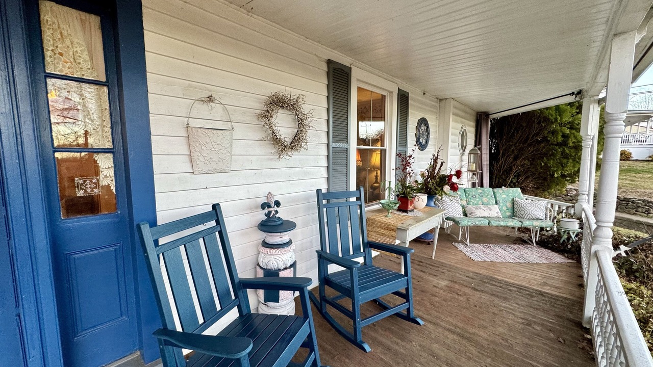 Photo of Patio Balcony in Stanardsville