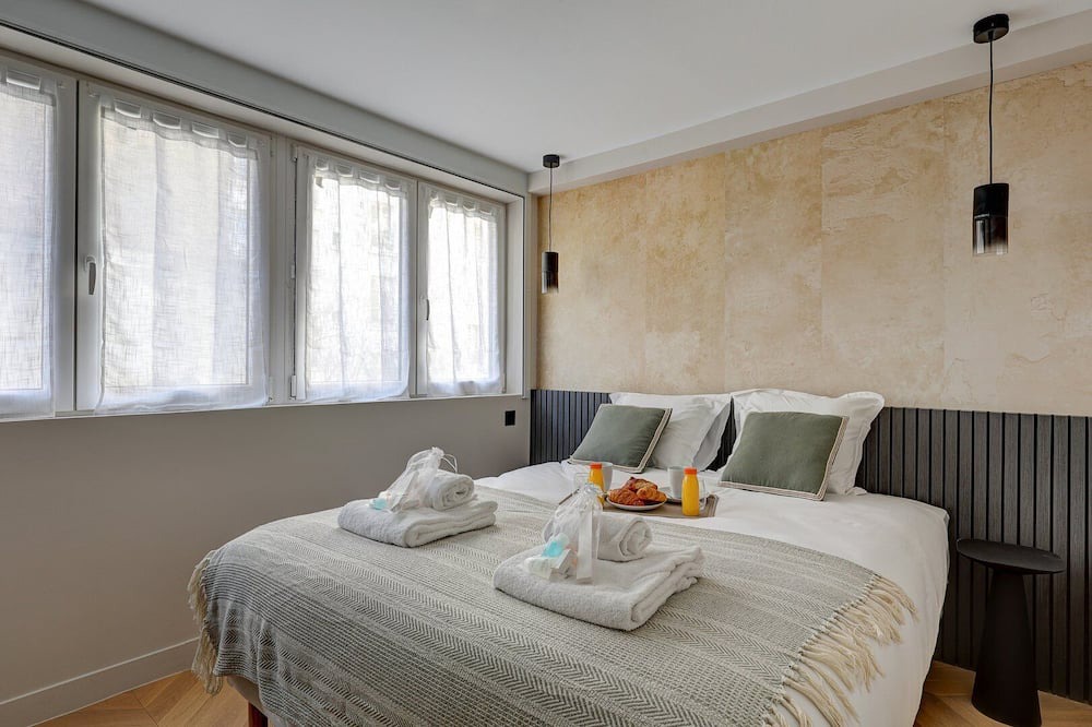 Photo of Bedroom in Grenelle