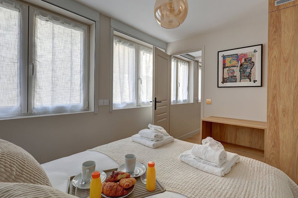 Photo of Bedroom in Grenelle