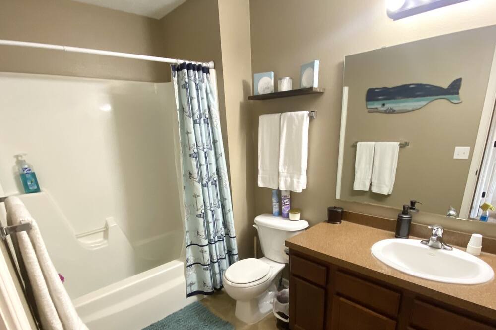 Photo of Bathroom in Lincoln