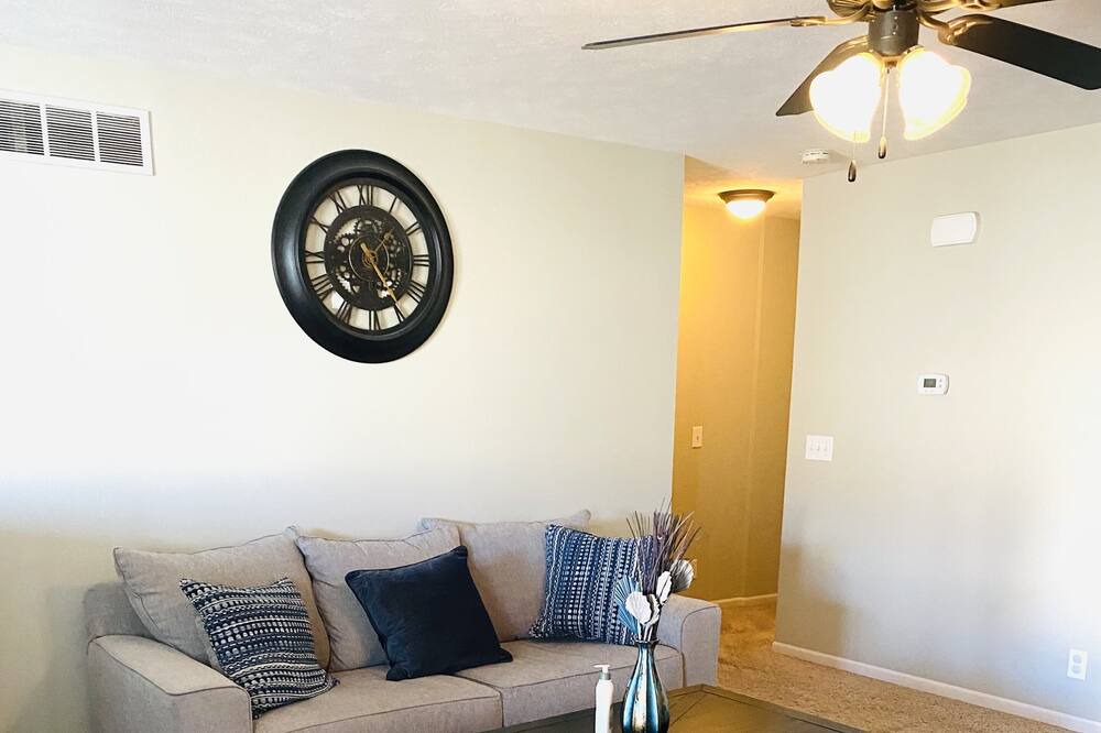 Photo of Livingroom in Lincoln