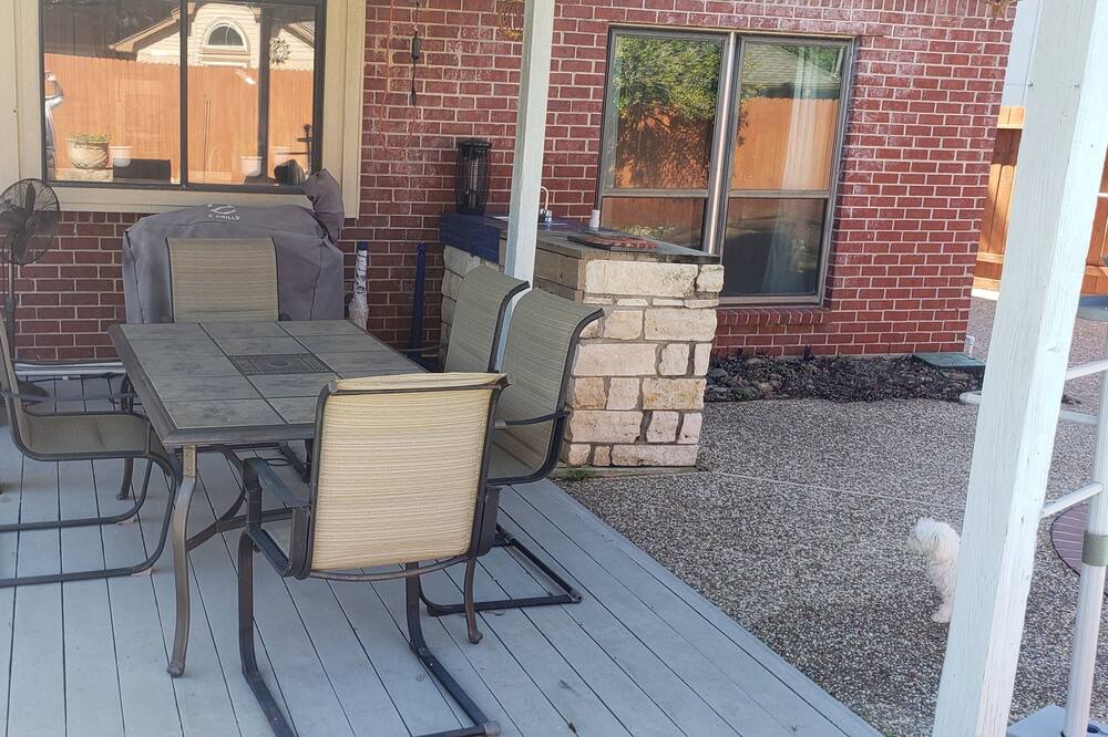 Photo of Outdoor in Pecan Grove