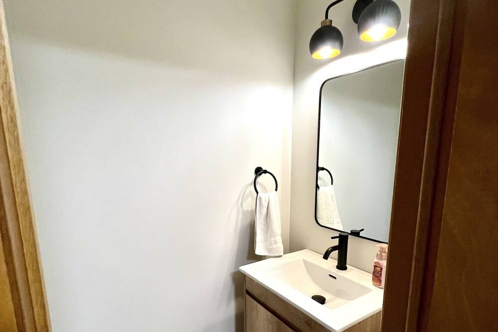Photo of Bathroom in Lambton Shores