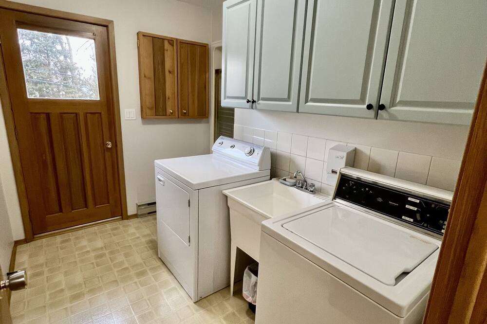 Photo of Bathroom in Lambton Shores