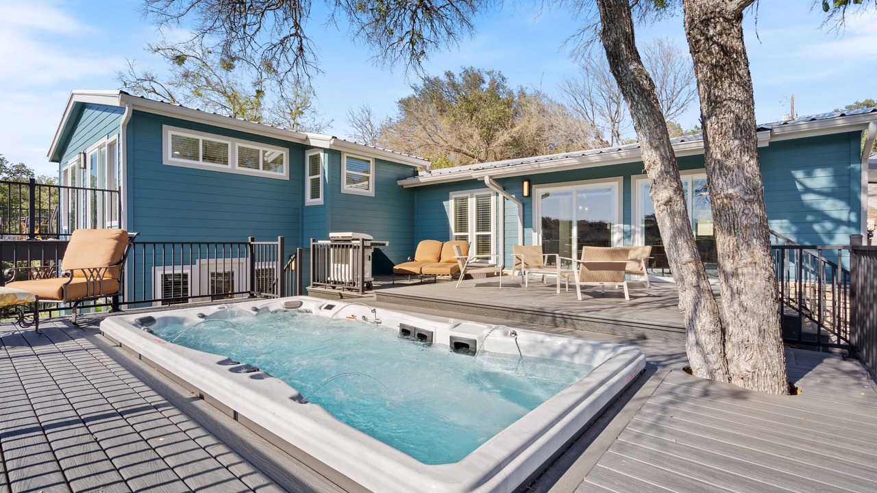 Photo of Patio Balcony in Pedernales Bend