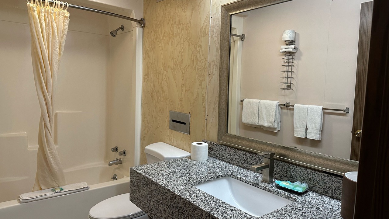 Photo of Bathroom in Iron Mountain