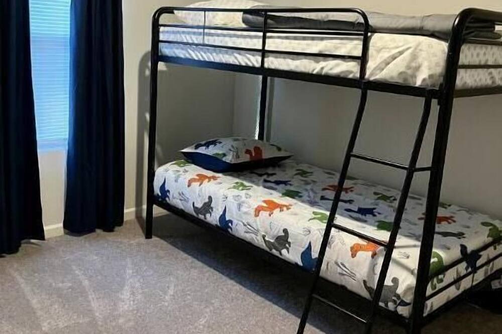 Photo of Bedroom in Macon