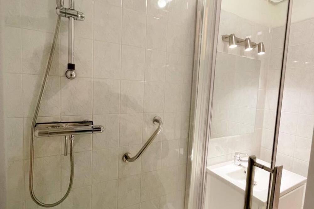 Photo of Bathroom in Noyers-sur-Cher