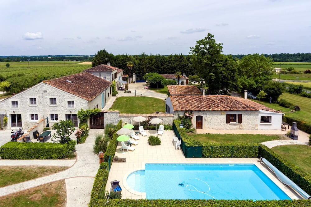 Photo of Outdoor in Brives-sur-Charente