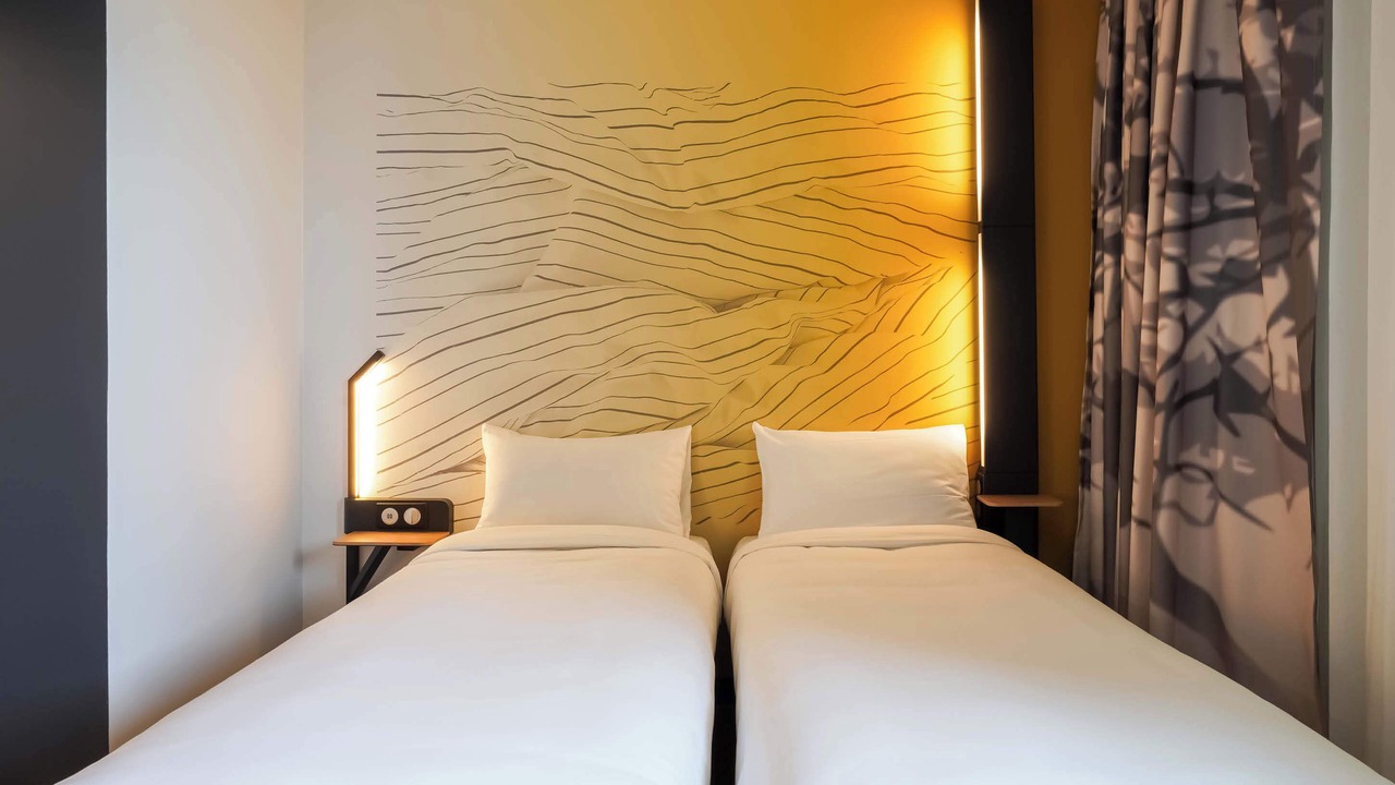 Photo of Bedroom in 14th Arrondissement