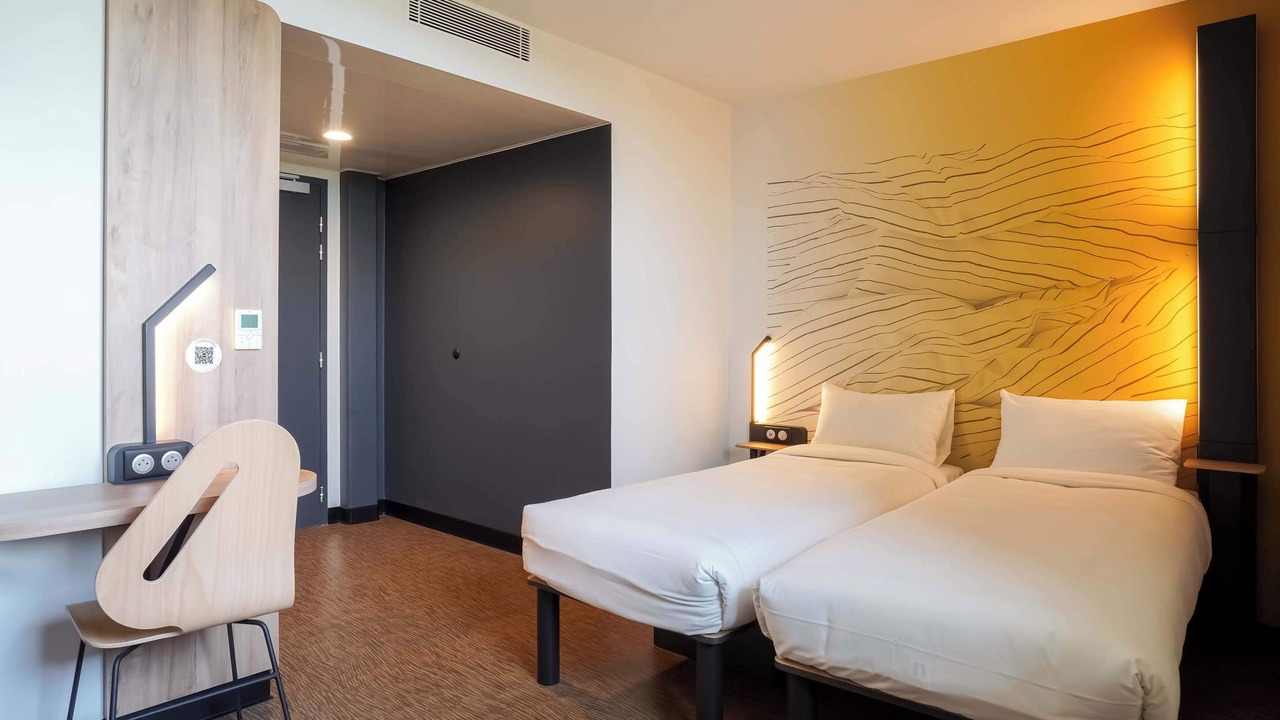 Photo of Bedroom in 14th Arrondissement
