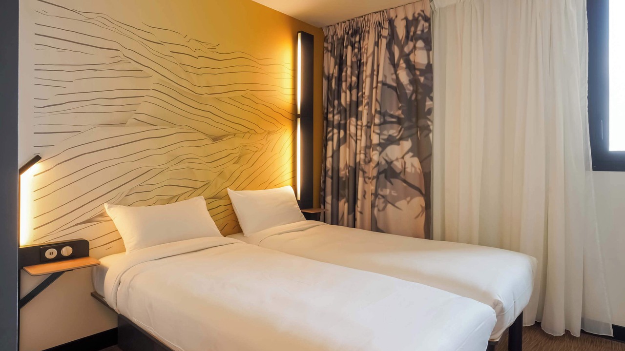Photo of Bedroom in 14th Arrondissement
