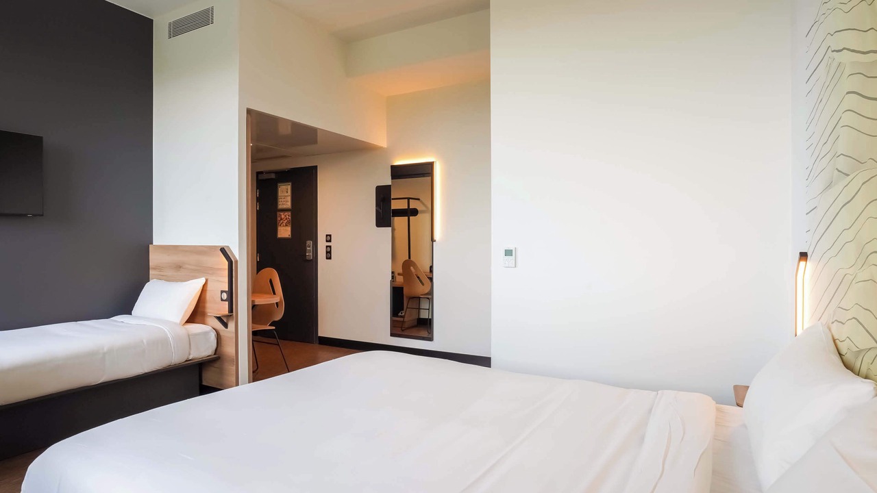 Photo of Bedroom in 14th Arrondissement
