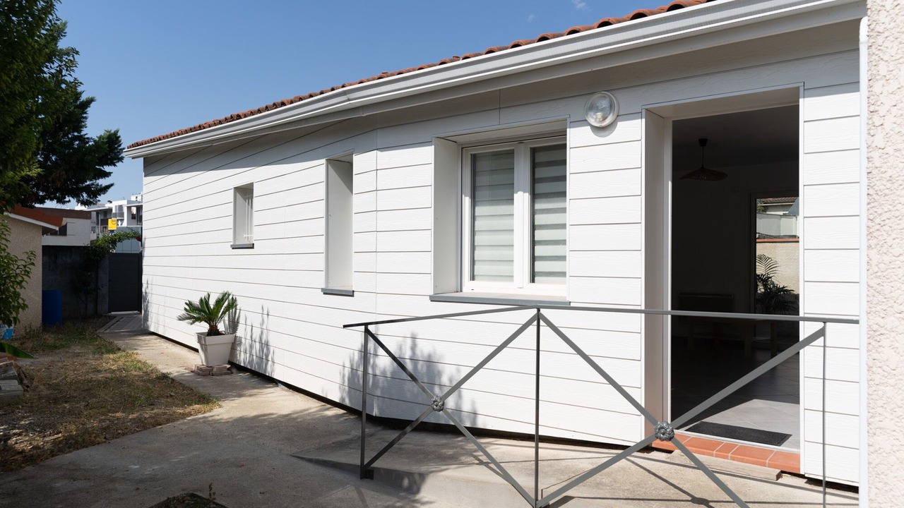 Photo of Outdoor in Fontaine Lestang-Bagatelle-Papus-Tabar-Bordelongue