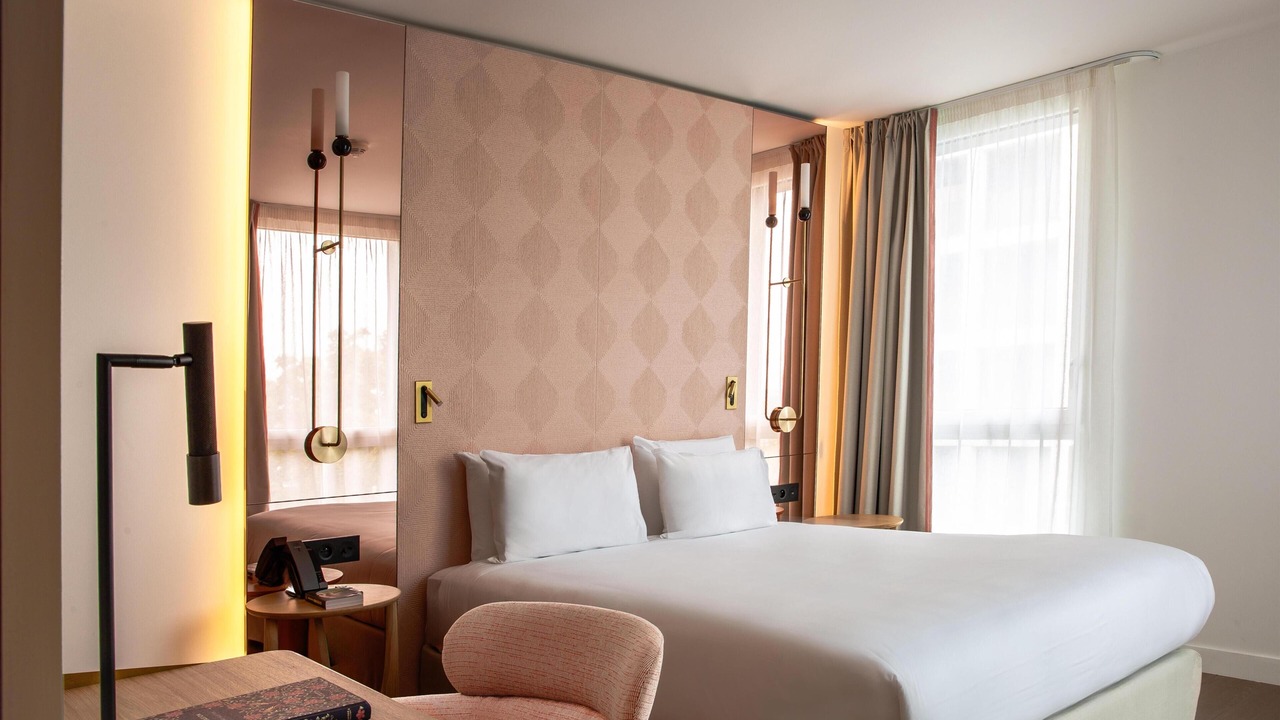 Photo of Bedroom in Asnieres-sur-Seine