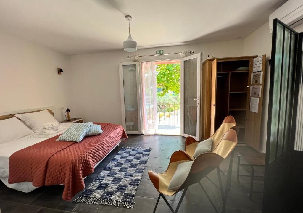 Photo of Bedroom in Salon-de-Provence
