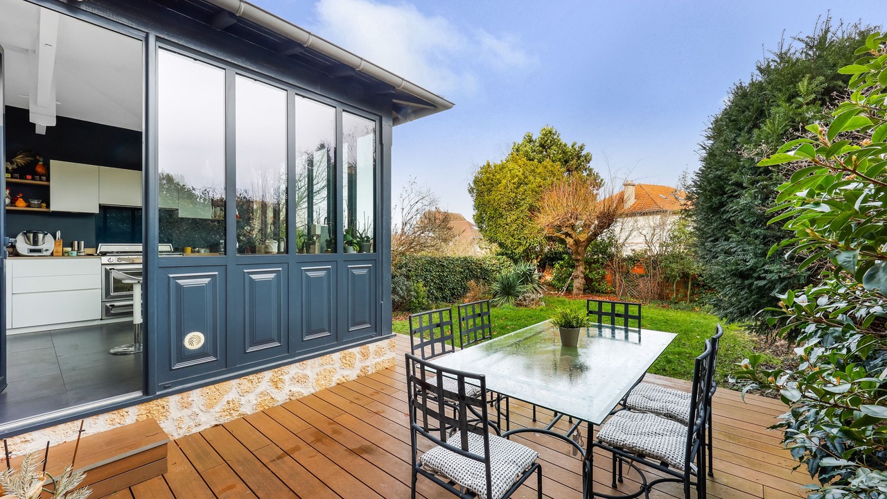 Photo of Outdoor in Le Chesnay