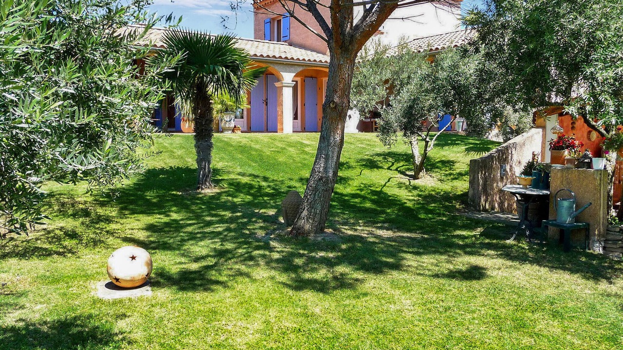 Photo of Outdoor in Roquemaure