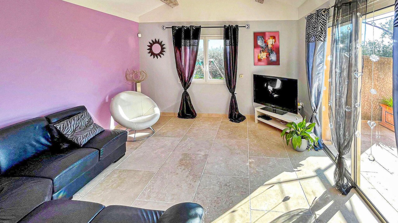 Photo of Others in Roquemaure