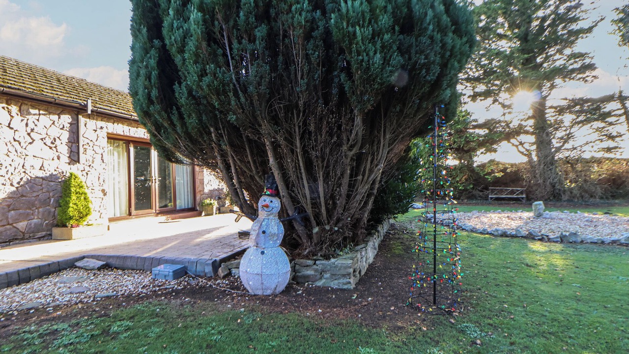 Photo of Others in Lloc