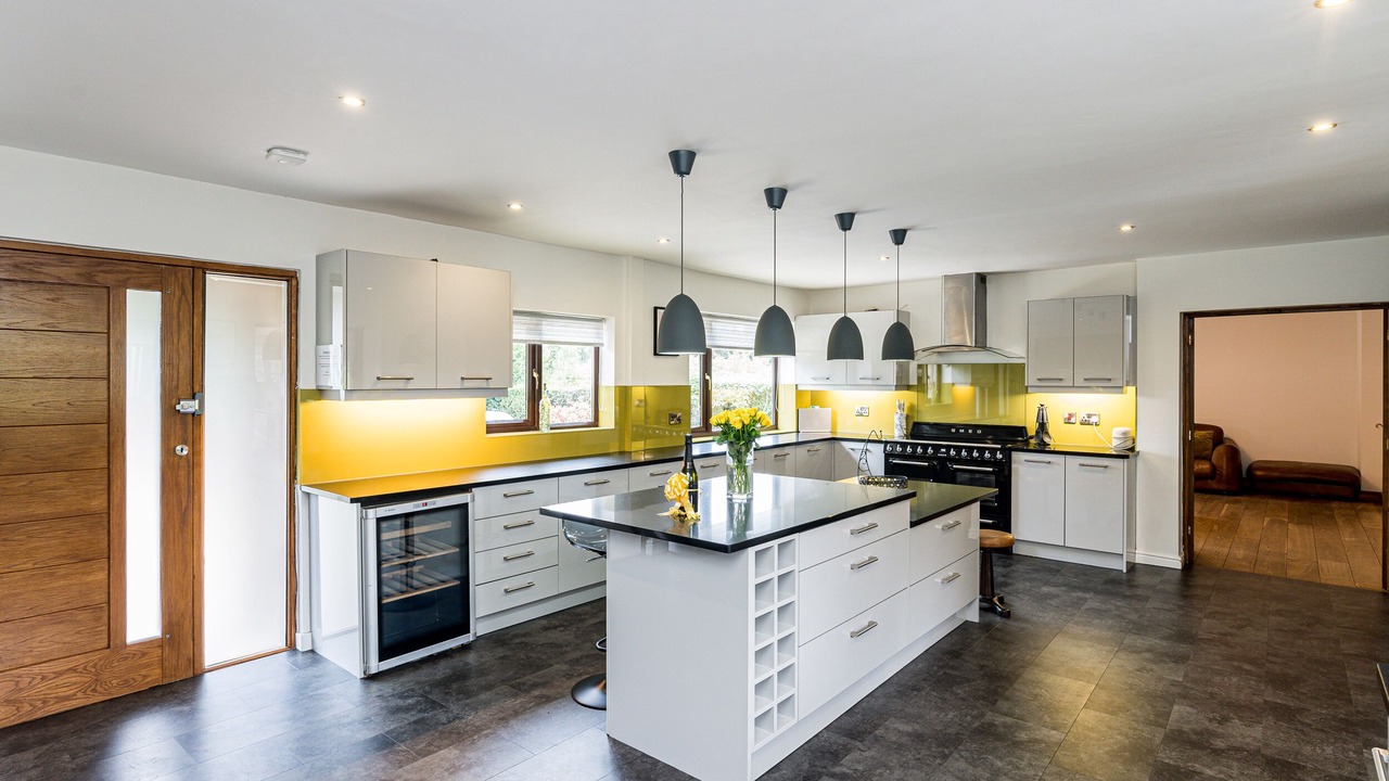 Photo of Others in Lloc