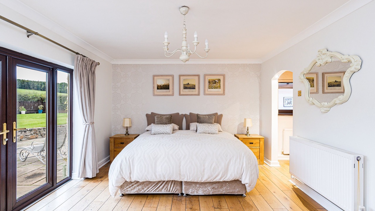 Photo of Others in Lloc