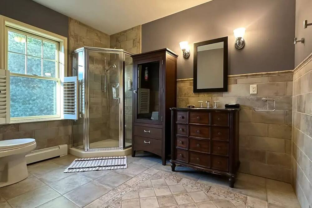 Photo of Bathroom in Philipstown