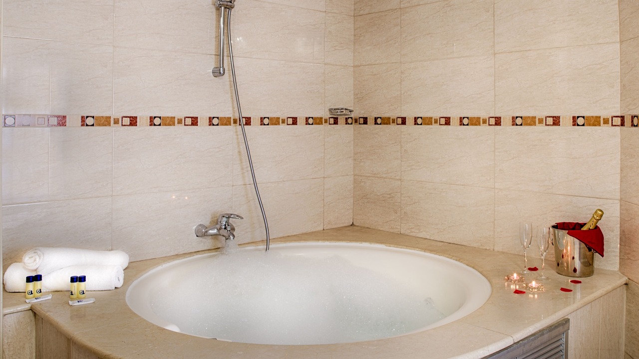 Photo of Bathroom in Alaquas