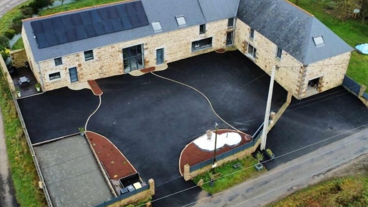 Photo of Outdoor in La Selle-en-Cogles