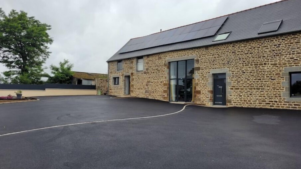 Photo of Outdoor in La Selle-en-Cogles