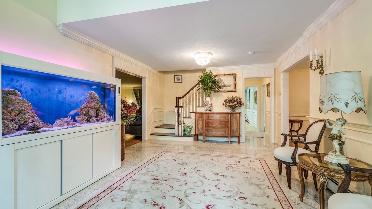 Photo of Others in Old Westbury