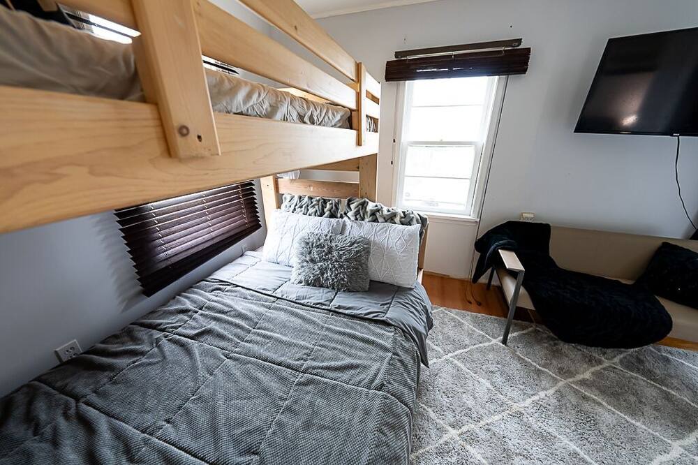 Photo of Bedroom in Hamilton