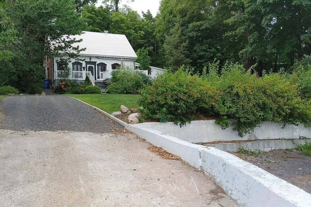 Photo of Outdoor in Saint-Jean-de-l'lle-d'Orleans