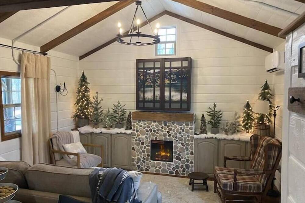 Photo of Livingroom in Mitchell
