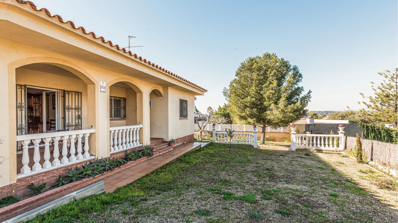 Photo of Outdoor in El Roc de Sant Gaieta