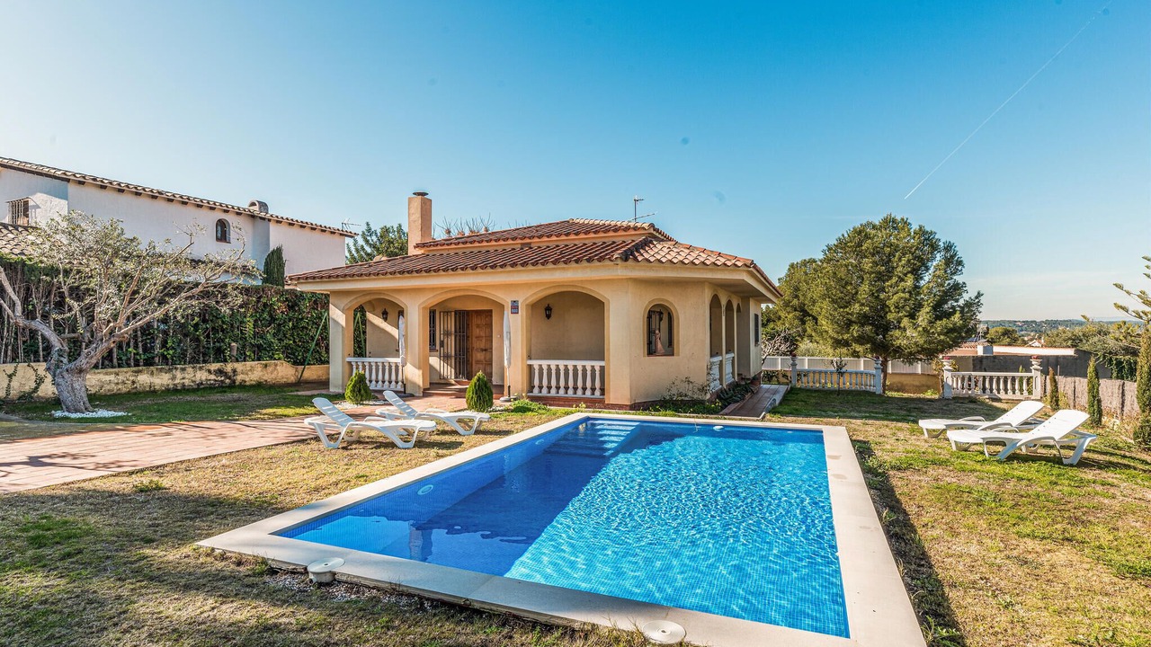 Photo of Outdoor in El Roc de Sant Gaieta