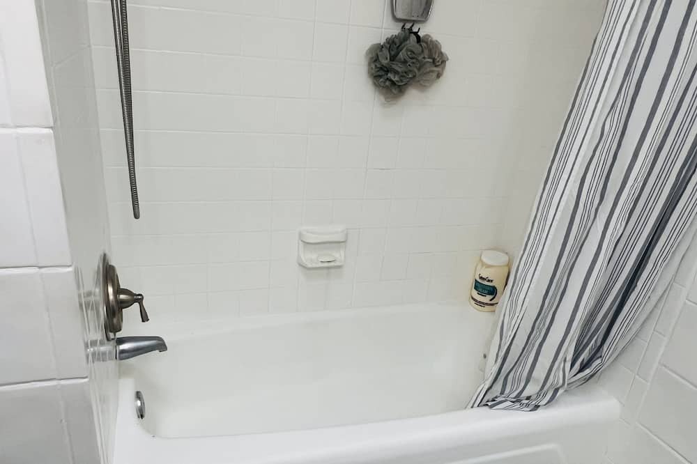 Photo of Bathroom in Town N County Park