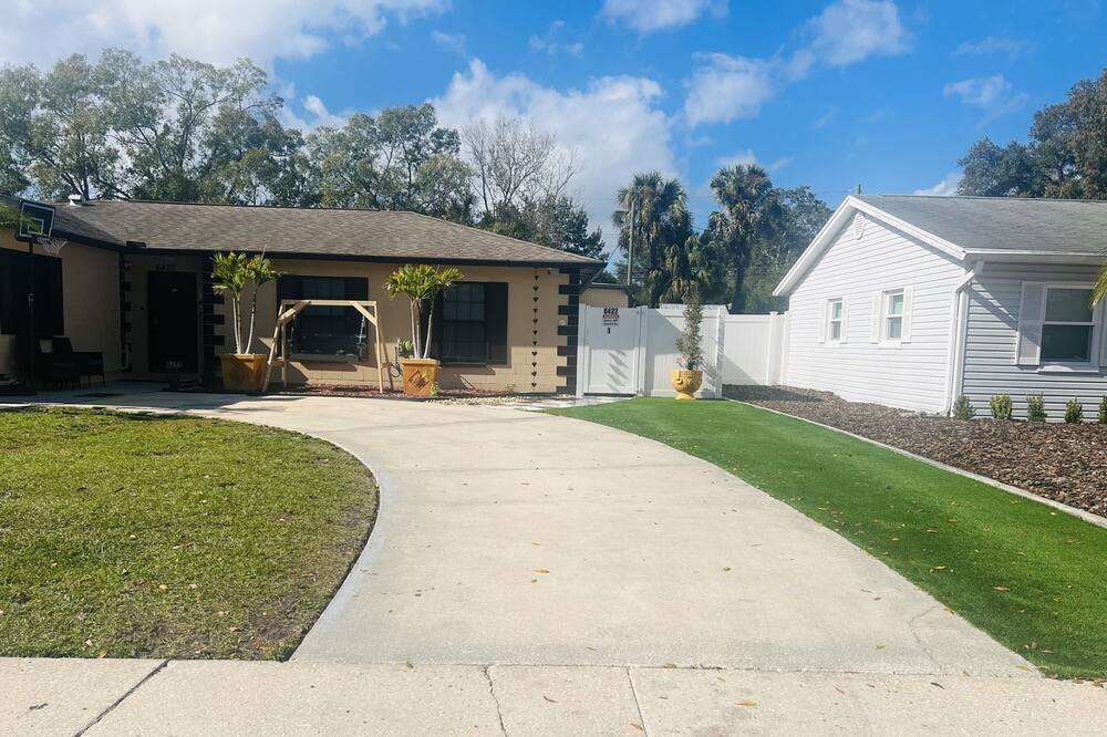 Photo of Outdoor in Town N County Park