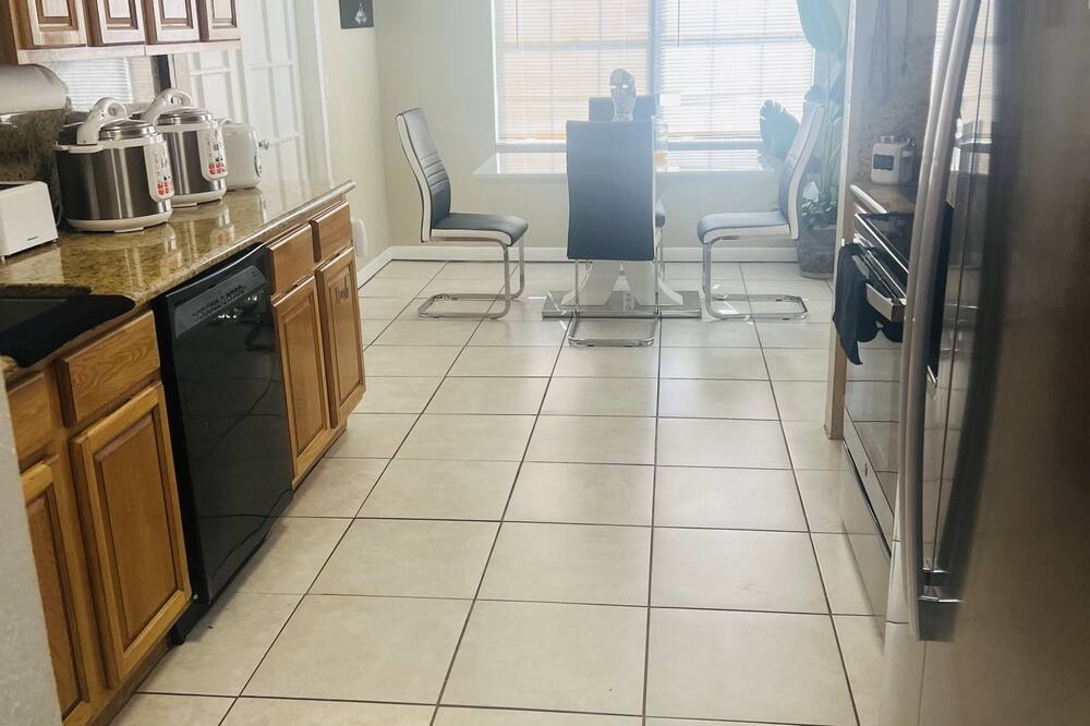 Photo of Kitchen in Town N County Park