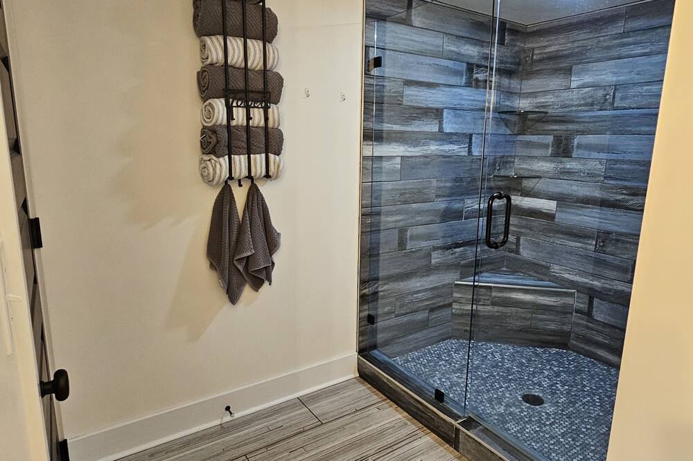 Photo of Bathroom in Rutledge