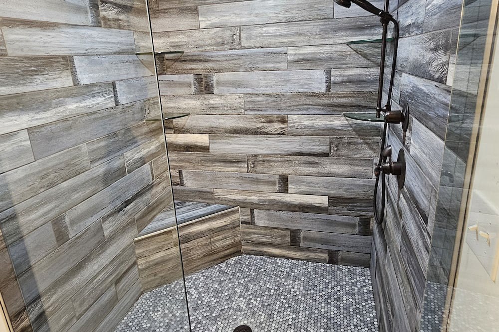 Photo of Bathroom in Rutledge