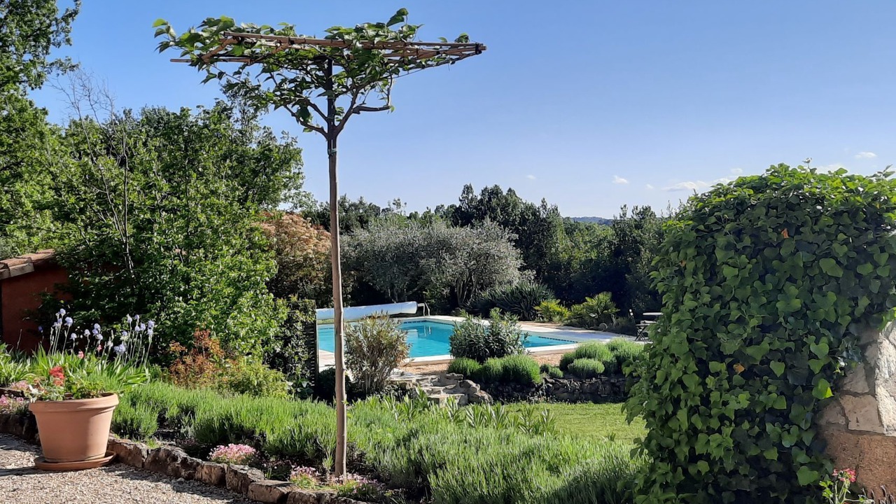 Photo of Outdoor in Saint-Cesaire-de-Gauzignan