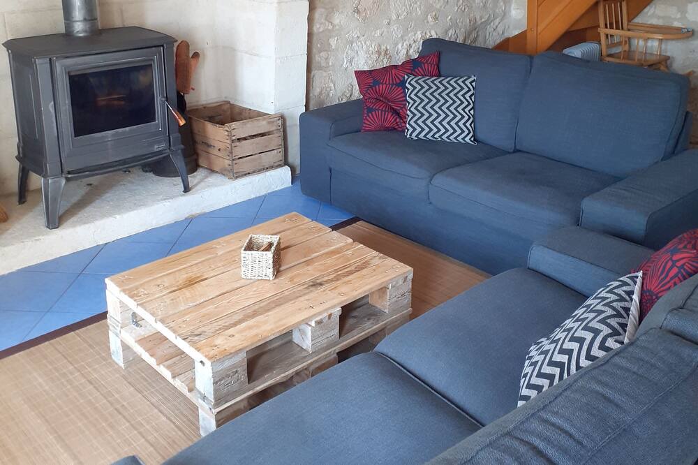 Photo of Livingroom in Benais