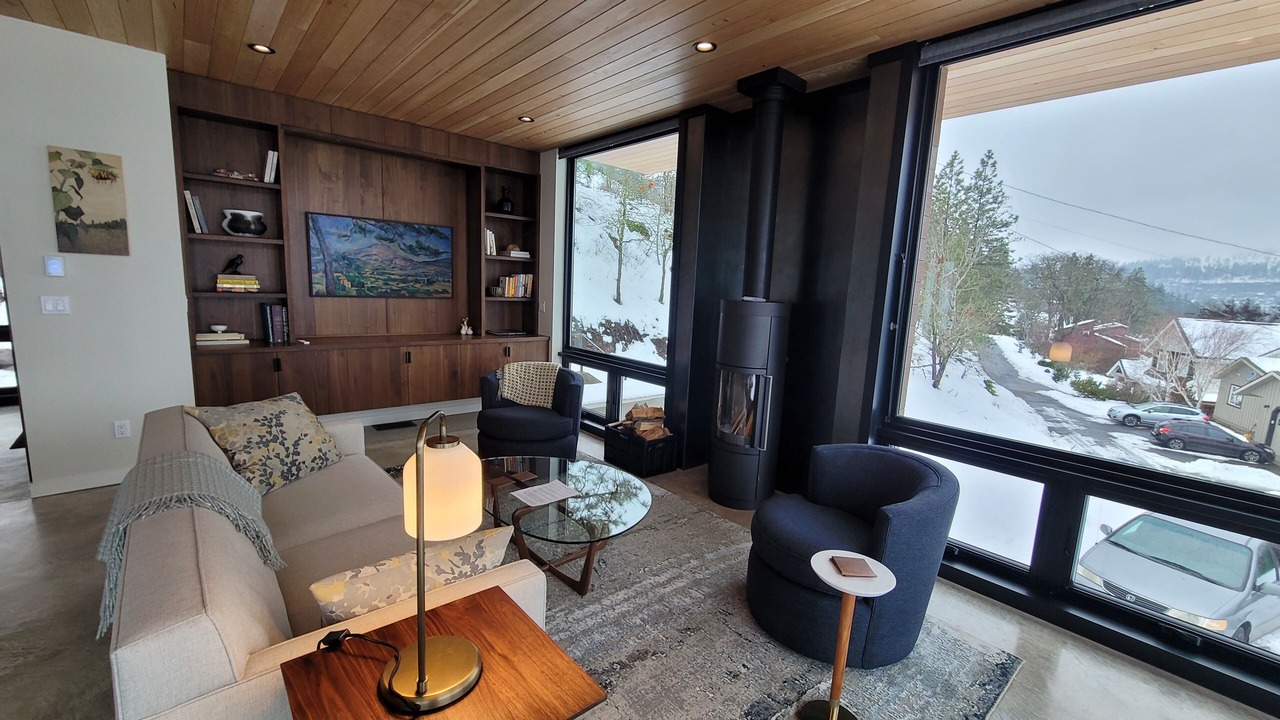 Photo of Livingroom in Mosier